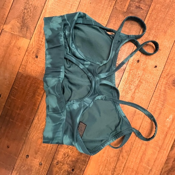 All in Motion Sports Bra - Large - Picture 3 of 4